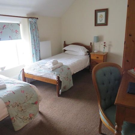 Ganton Greyhound Inn エクステリア 写真