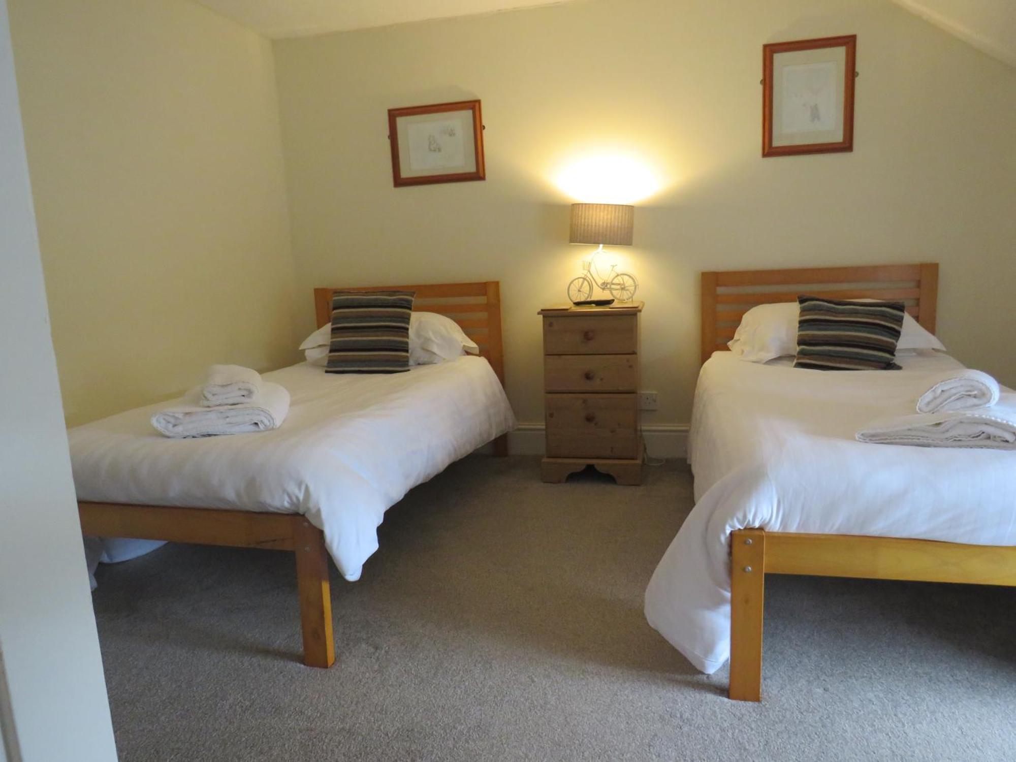 Ganton Greyhound Inn エクステリア 写真