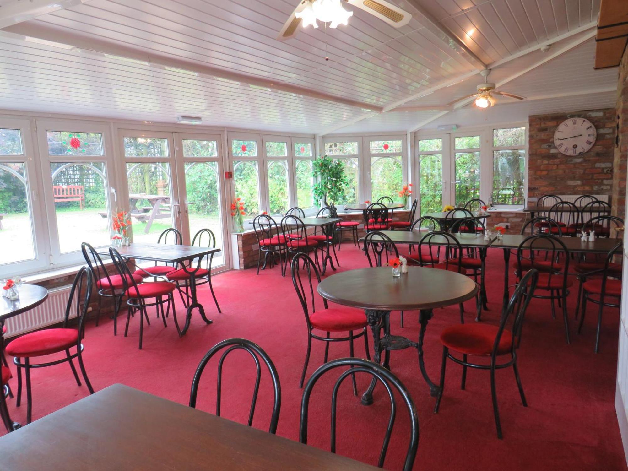 Ganton Greyhound Inn エクステリア 写真