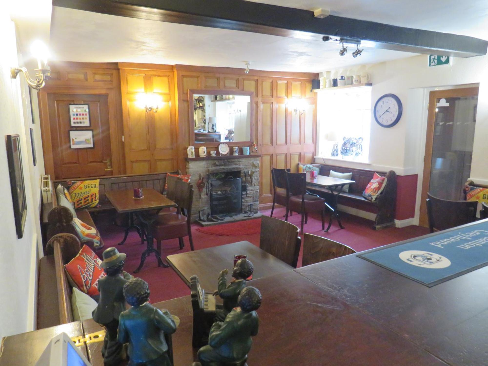 Ganton Greyhound Inn エクステリア 写真