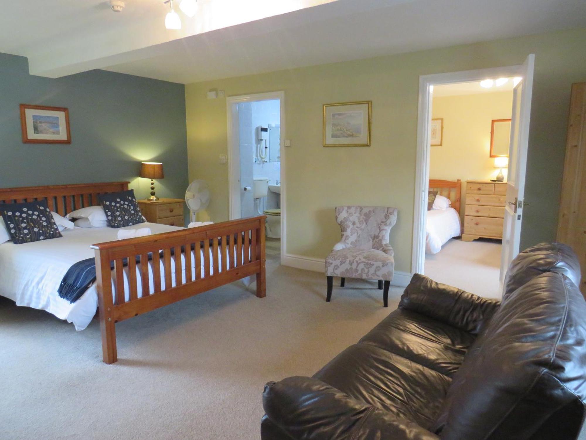 Ganton Greyhound Inn エクステリア 写真